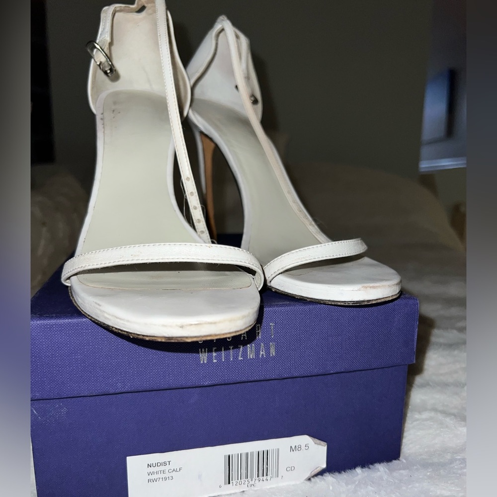 Stuart Weitzman nudist white calf sandal in size 8.5